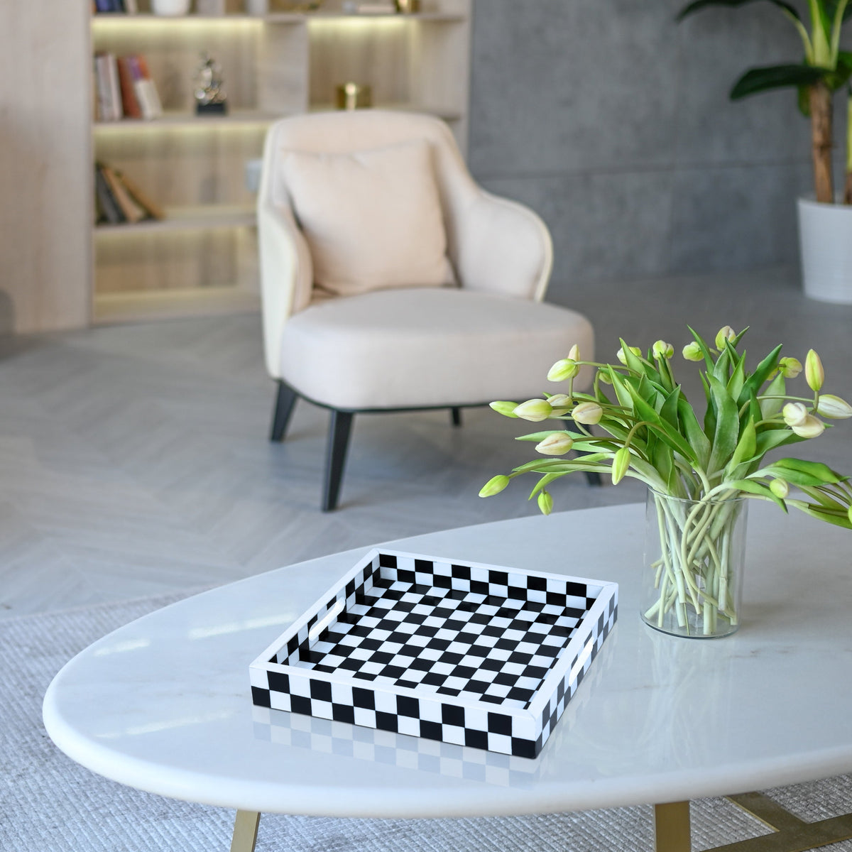 Illusion Check Decorative Tray – 12-Inch Black & White Square